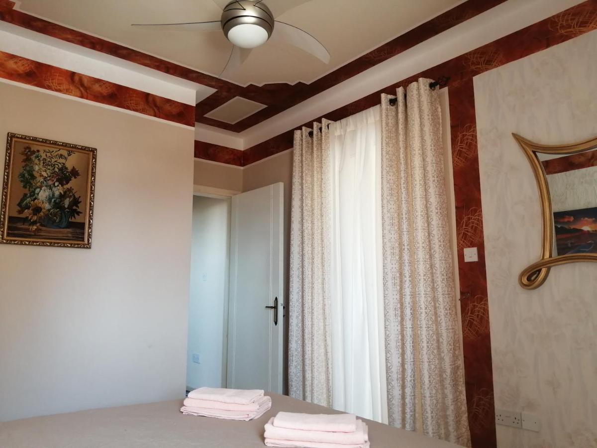 Victoria Holiday Apartment Pafos Dış mekan fotoğraf